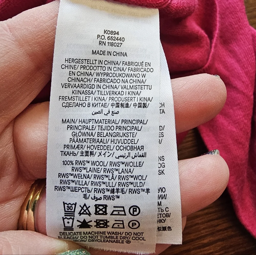 Boden 100% Wool Scalloped Cardigan Small - Picture 4 of 9